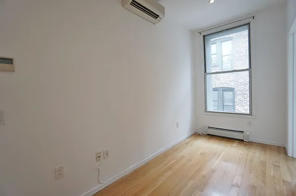 Rented by Citi Habitats | media 32