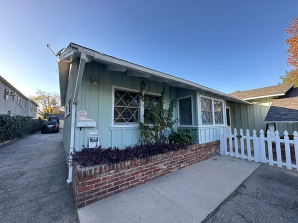 4411 Mammoth Ave, Sherman Oaks, CA 91423