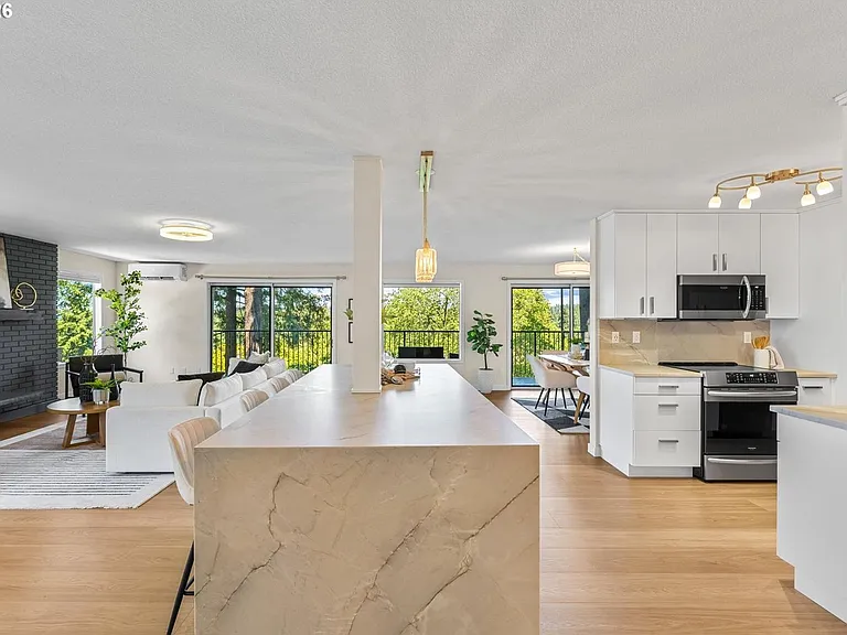 200 Burnham Rd #311 — Photo 5