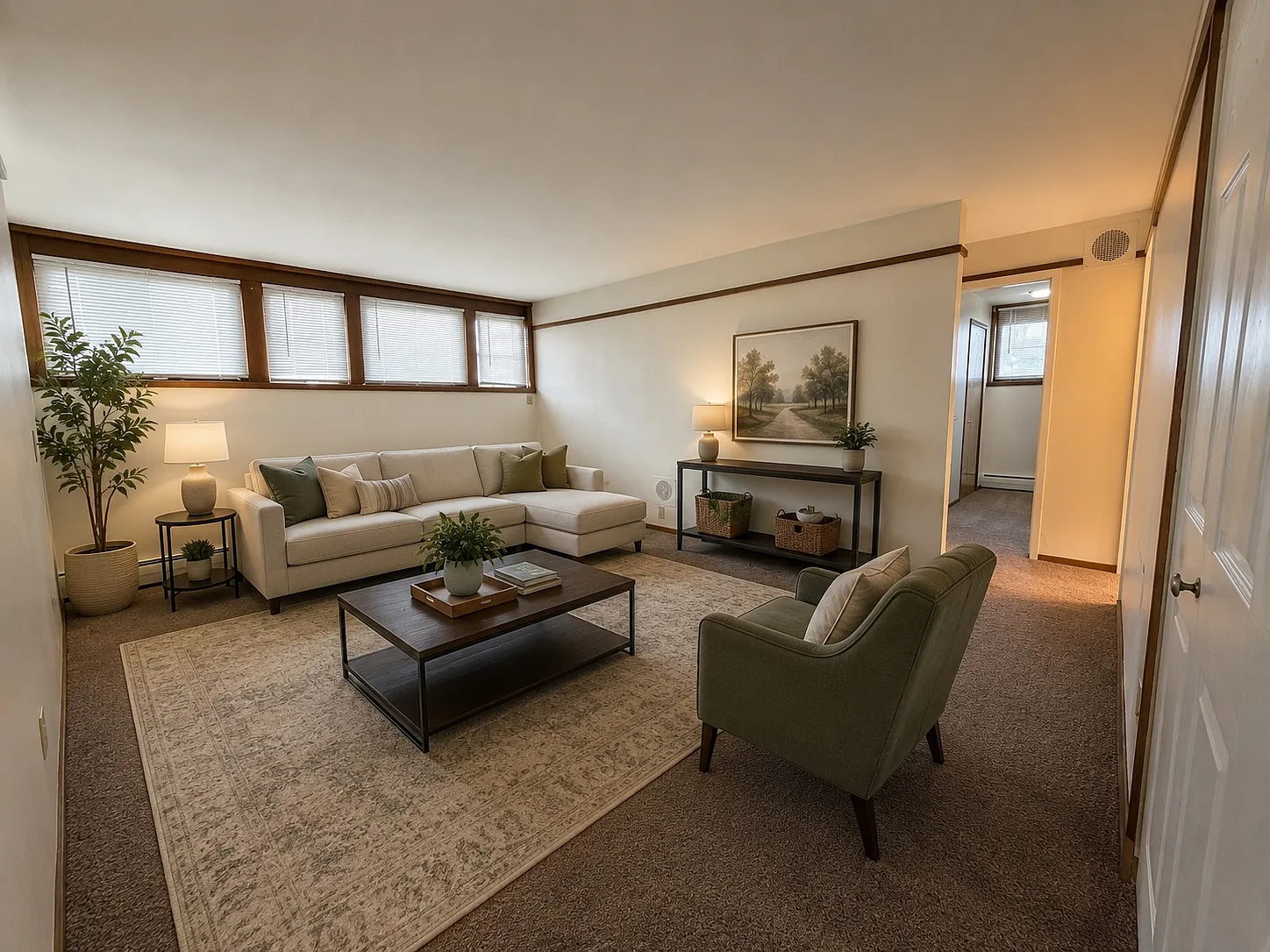 Aquila Court — Photo 1
