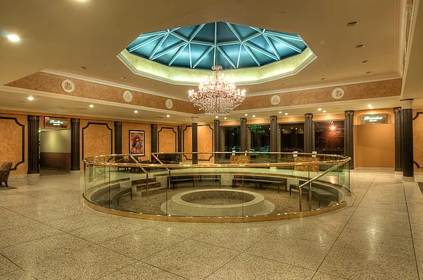 Rented by BLDG | media 7