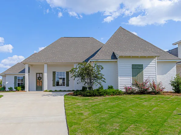 108 Bridgewater Dr, Madison, MS 39110
