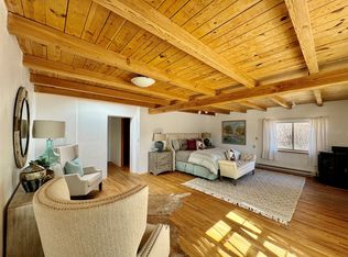 2153 Calle De Sebastian, Santa Fe, NM 87505