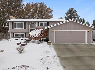 2307 W 36th Ave, Kennewick, WA 99337