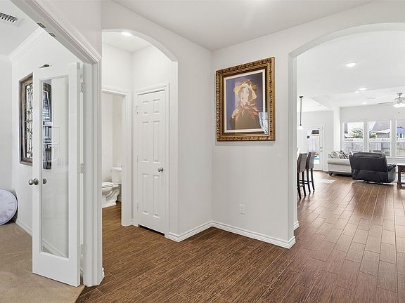 4th image of 11102 Mineral Island Ln