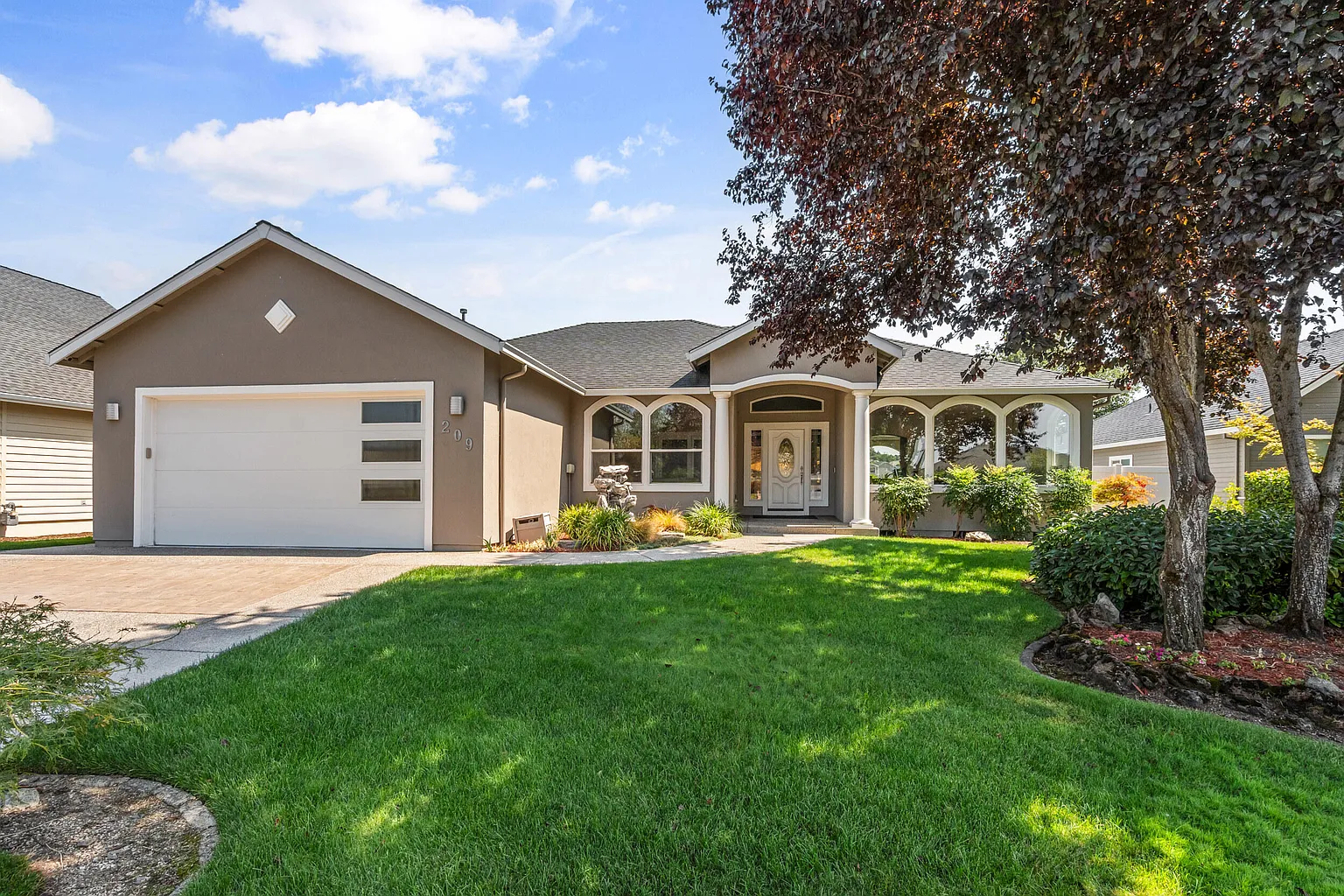 209 Keystone Way photo 1