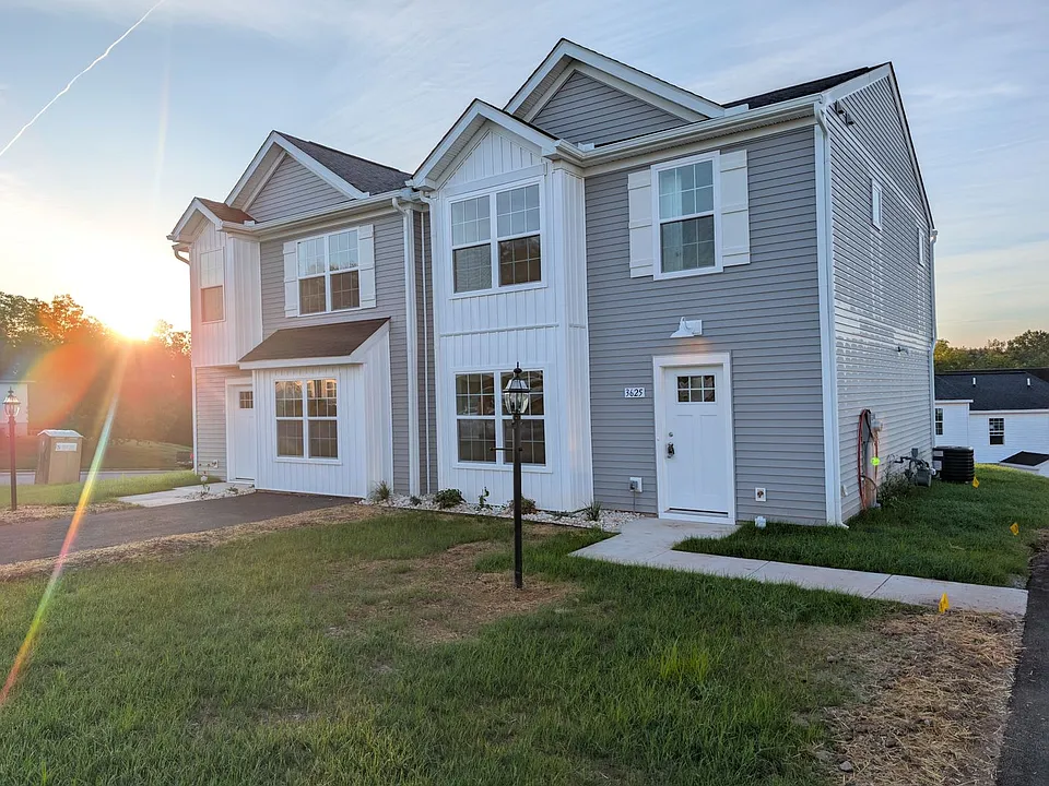 3625 Kortni Dr