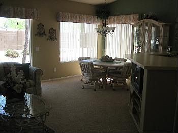 4th image of 6869 S Oakmont Dr