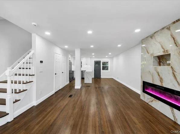 1052 E 227th Street, Bronx, NY 10466