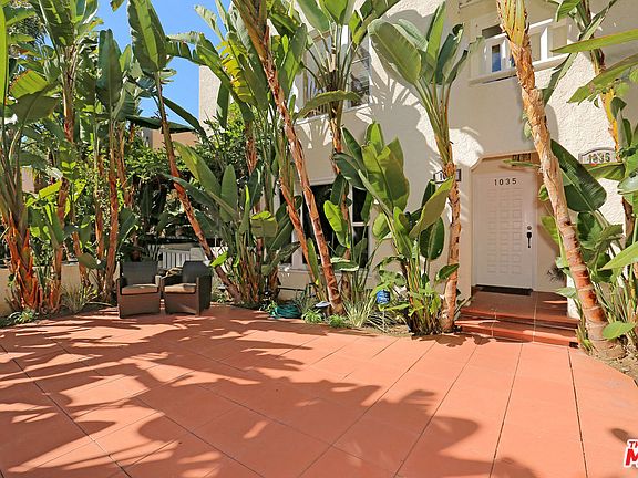 5th image of 1035 N La Jolla Ave