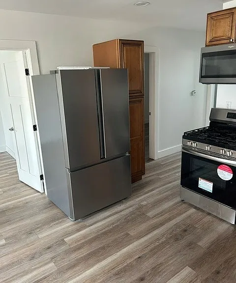 416 Oak Hill Ave #2F — Photo 1