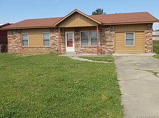 107 Wade Dr, Holdenville, OK 74848