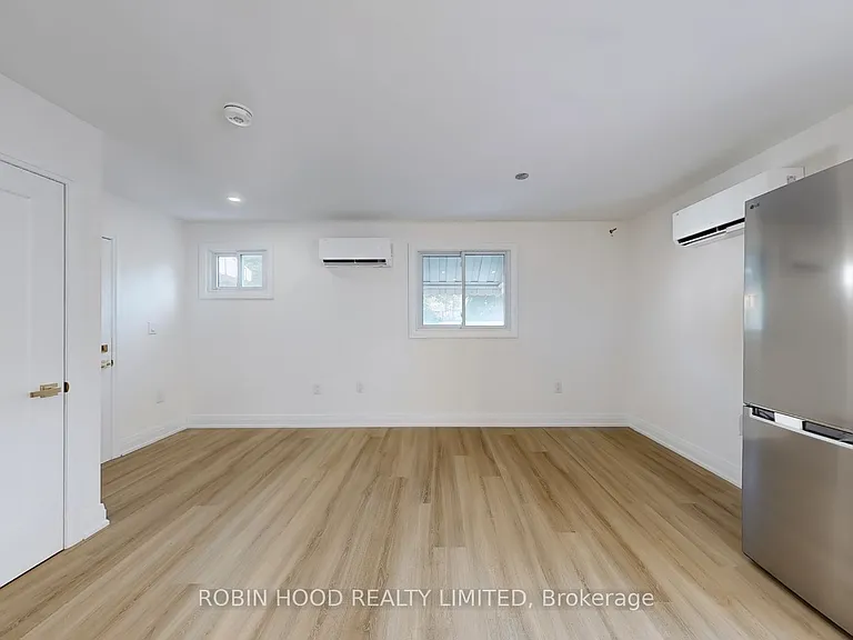 4998 King St #21 — Photo 5
