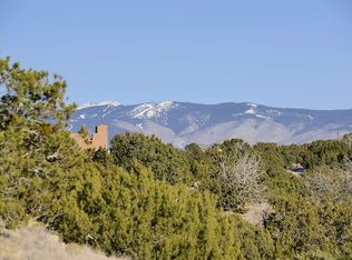 4 Clove Ct, Santa Fe, NM 87506