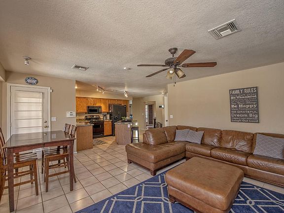 5th image of 7417 W Canterbury Dr