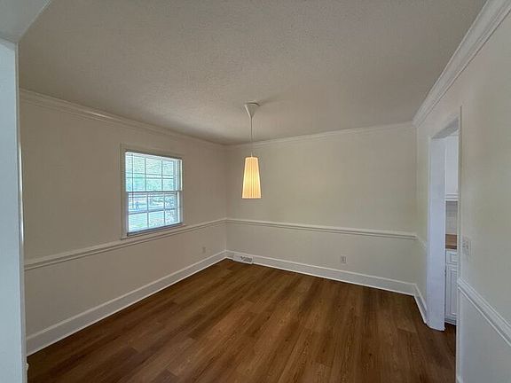 4th image of 1150 Cameo Ct