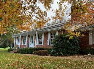 95 Ebbert Ln, Valley Grove, WV 26060