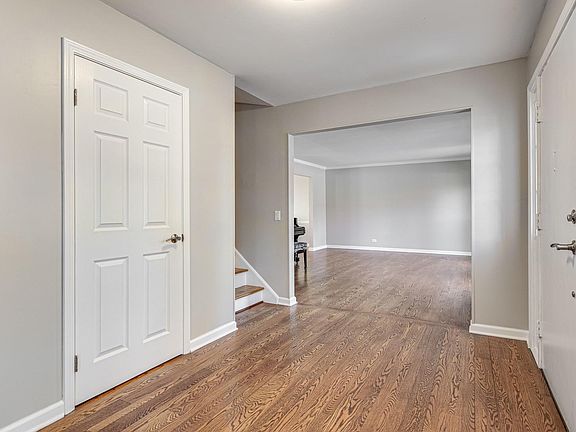 5th image of 25 Regent Ln