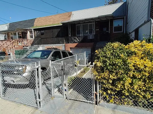 793 Hendrix St, Brooklyn, NY 11207