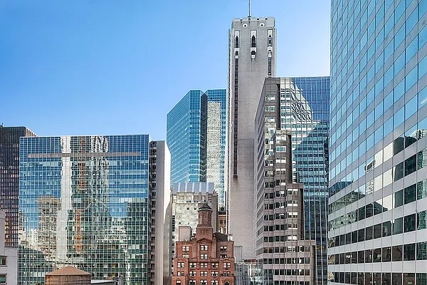 Rented by Corcoran | media 18