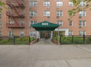 600 Locust Street #5K, Fleetwood, NY 10552