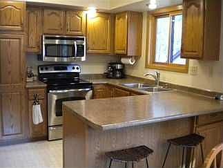 4th image of 301 Fernwood Dr