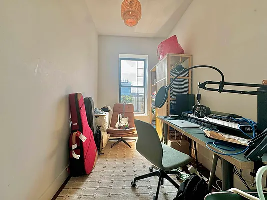 Rented by Doorway NYC, LLC | media 23