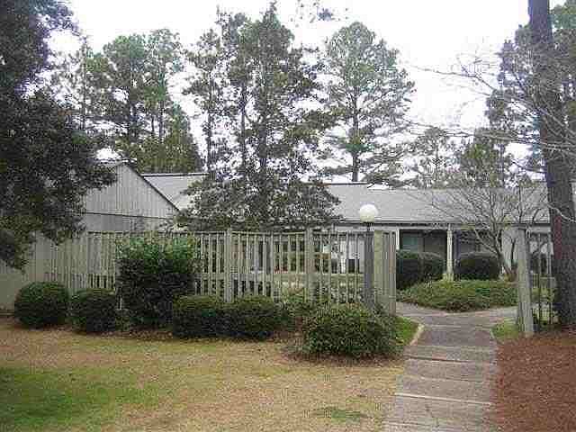 2nd image of 53B Cardinal Drive
