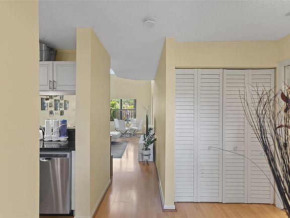 5th image of 385 City View Drive #3