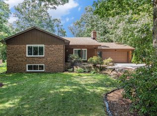 5801 Arroyo Vista Dr NE, Rockford, MI