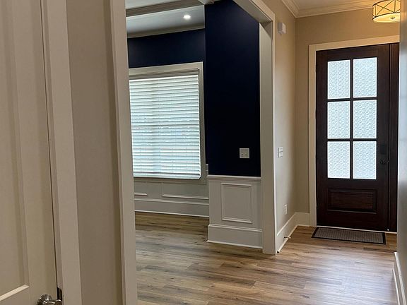 5th image of 355 Creek Ridge Loop