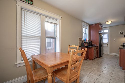 4th image of 761 Kingsland Ave #3