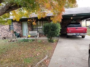 1607 S Elm St, Paris, AR 72855