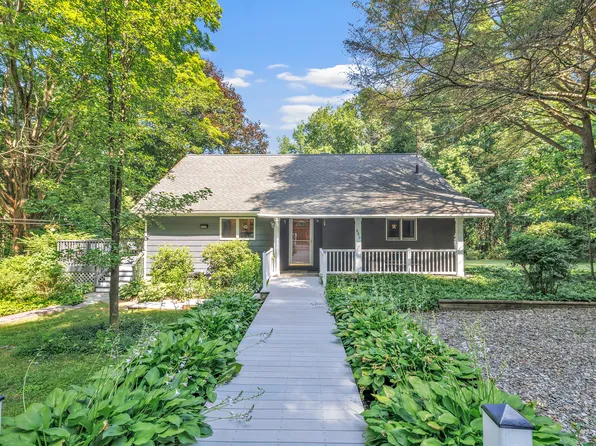 680 Wheelers Farms Road, Milford, CT 06461