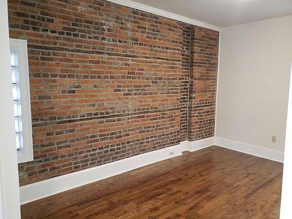 4th image of 923 N 2nd St APT 1