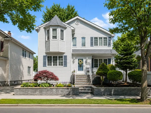 119 Livermore Avenue image 1 of 29