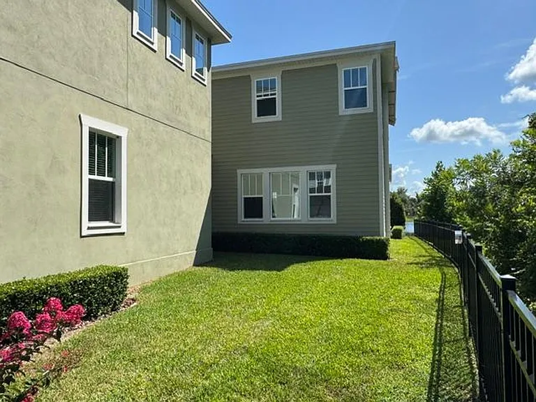 7573 Estuary Lake Loop — Photo 24