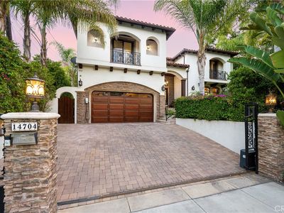 14704 Sutton St, Sherman Oaks, CA, 91403