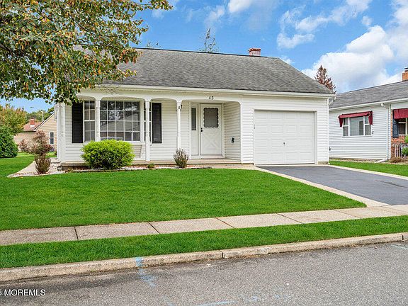 2nd image of 43 Santo Domingo Drive