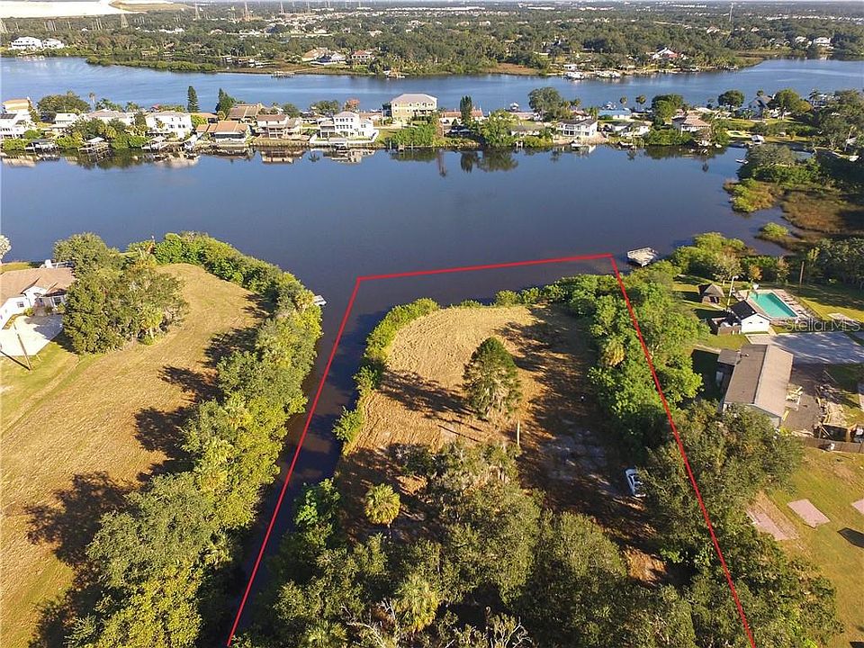 1st image of 8510 Gibsonton Dr