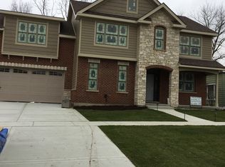 412 E 14th St, Lockport, IL 60441