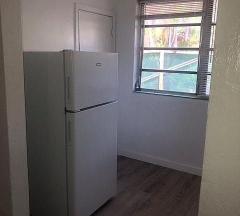 4th image of 727 Lenox Ave APT 6