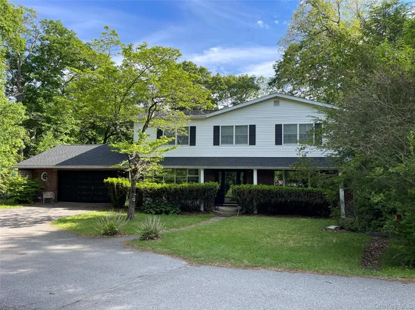 2 Troy Place, Patterson, NY 12563