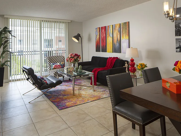 Beach Place — Photo 30