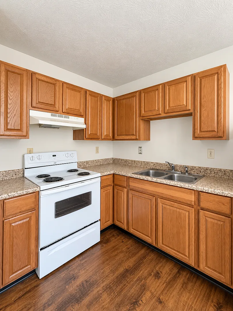 Apartment for Rent — Photo 4