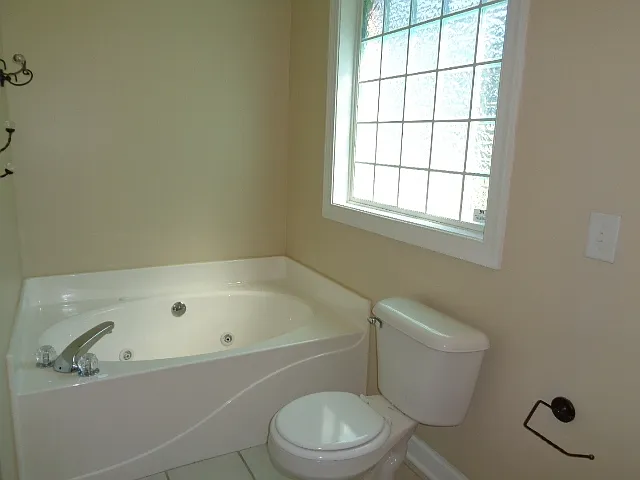 612 Pointe Clear Dr — Photo 9