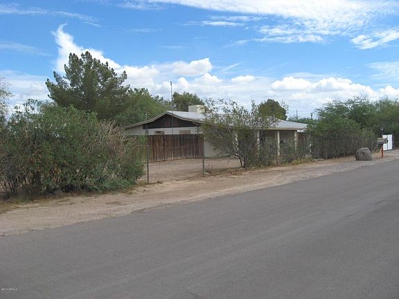2nd image of 3050 E Angela Dr