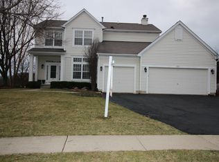 1778 Thomasville Ln, Crystal Lake, IL 60014