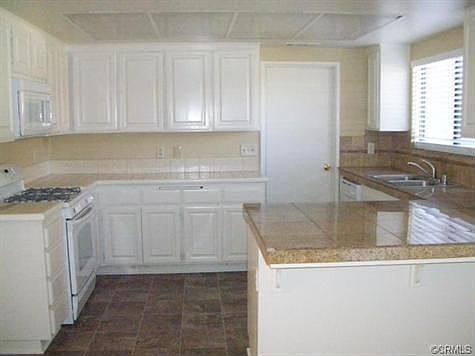 3rd image of 40691 Malibar Ave