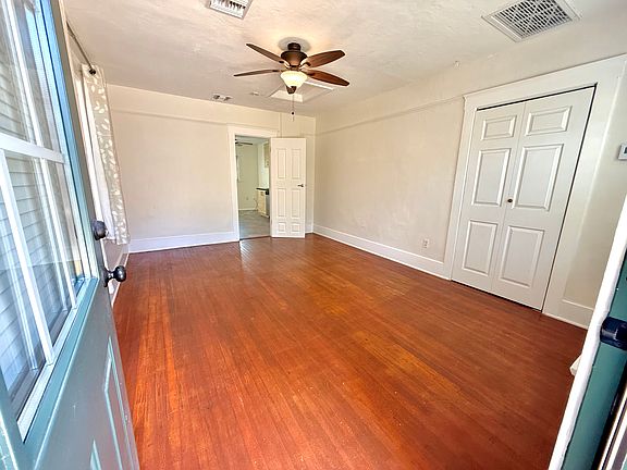2nd image of 2643 A St